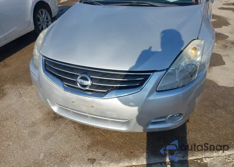 2010 Nissan Altima 2.5 S из США, поврежденный, VIN 1N4AL2AP5AN560917